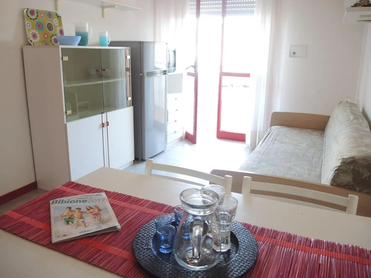 Renewed Two-Roomed Flat With Swimming Pool Бибионе 0*,  Италия