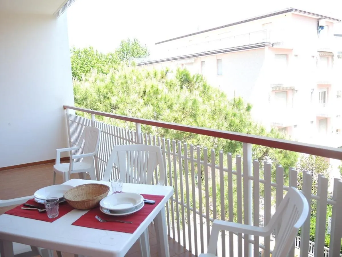 Renewed Two-Roomed Flat With Swimming Pool Bibione 0*,