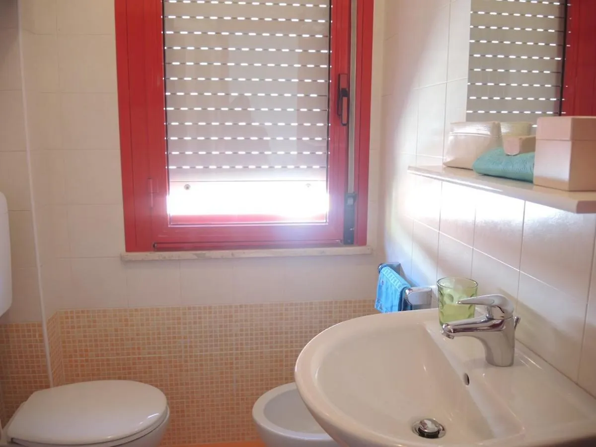 Renewed Two-Roomed Flat With Swimming Pool Bibione Apartment